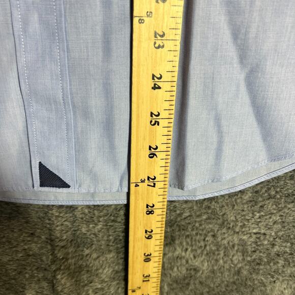 Untuckit Shirt Mens Medium Blue Short Sleeve Hillstowe Button Up Wrinkle Free - Picture 9 of 10